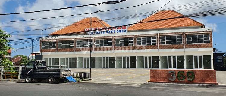 Strategic 2-Story Shophouse with Spacious Parking at Malboro 369 Shopping Complex, Located on West Teuku Umar Street. 1
