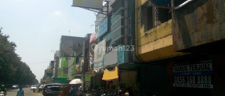 Ruko Turun Harga di Boulevard Kelapa Gading, Jakarta Utara 1