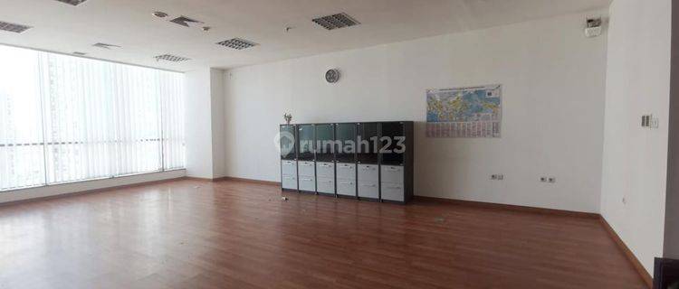 JARANG ADA!!! OFFICE SPACE 135 SQM SEMI FURNISHED APL TOWER @CENTRAL PARK, PODOMORO CITY 1