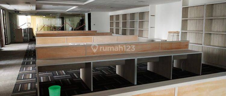 Office Space di Perkantoran Sahid Sudirman Center (446 m2) 1