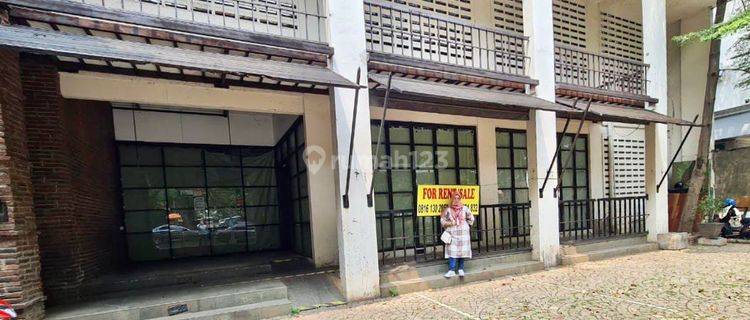 Gedung komersil di Zona ungu  @ taman kemang, Kemang , jakarta selatan 1