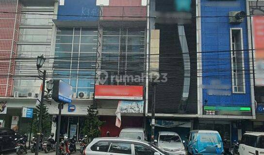 Ruko 4 Lantai Pusat Kota Jl. Laksda Adisucipto 1