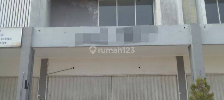 Dijual ruko di bsb depan kampus unika depan mall up town  1