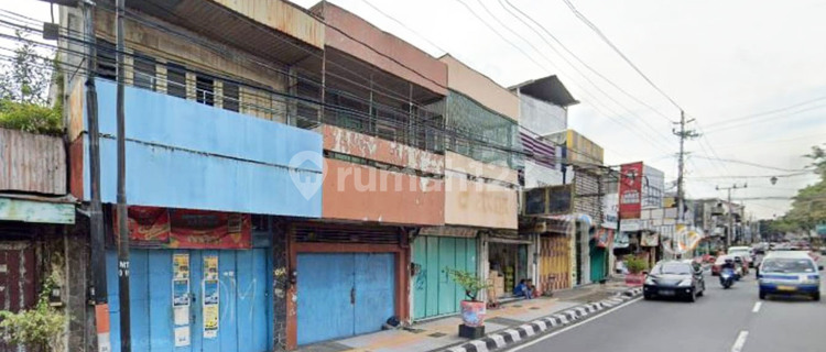 Strategic shop house for sale in Pemuda, Kemirirejo, Central Magelang, Magelang. 1
