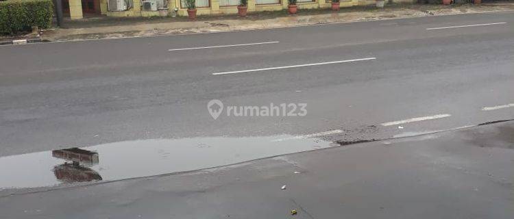 Rumah usaha luas pinggir jalan utama  Bintaro Jaya sektor 1 1