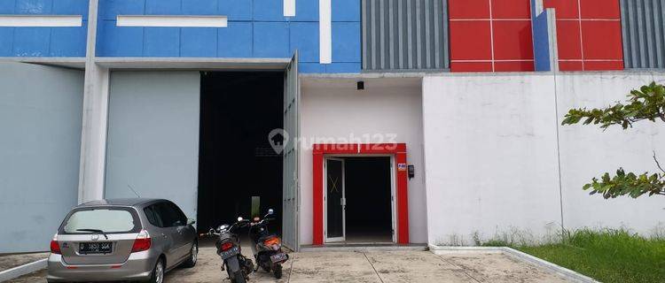 Gudang  di Pergudangan Karawang Sentra Bizhub, Karawang Barat *0007-CHR* 1