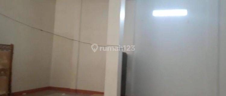 Ruko SHM 2 Lantai LT 322 m2 LB 450 m2 di Jl Terusan Pembangunan Garut Jawa Barat 1