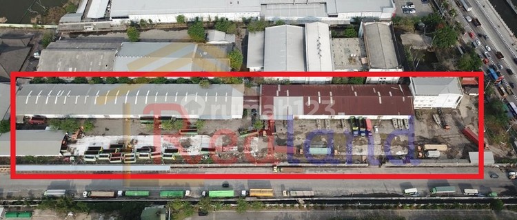 Gudang di Kaligawe , Semarang ( Tt 2010 ) 1