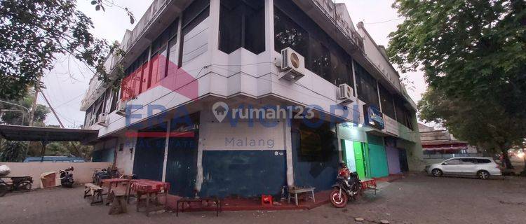 Ruko Pojokan 2 Lantai Area Pulau pulau, Bisa Buat Usaha kantor, Pusat Kota 1