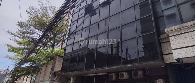 Dijual Tempat Kost yg terisi full Di KH Zainul Arifin Jakarta Barat 1