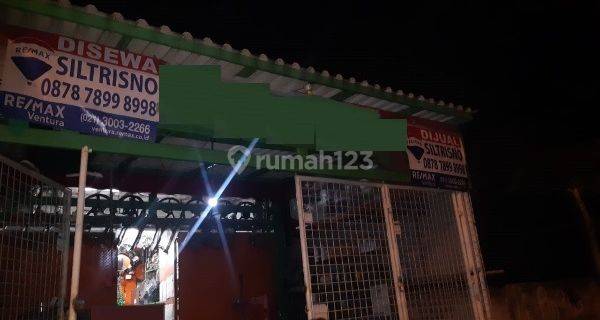 Toko di Jalan Halim Perdana Kusuma, Jurumudi Baru – Tangerang 1