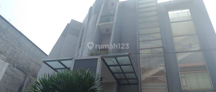 Gedung Kantor 3.5 Lantai Strategis Di Jalan Alternatif Cibubur 300 Meter Ke Stasiun Lrt Harjamukti 1