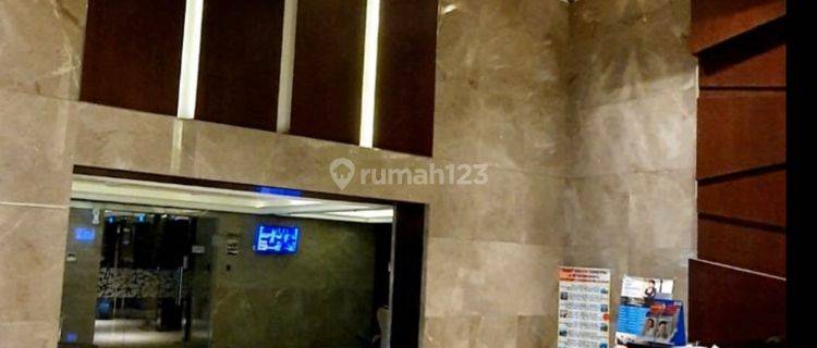 Ruang Kantor Furnish Mewah 90% Baru Di The Mansion Kemayoran  1