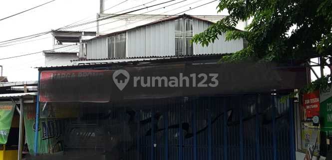 3-story building on Soekarno Hatta arterial road 1