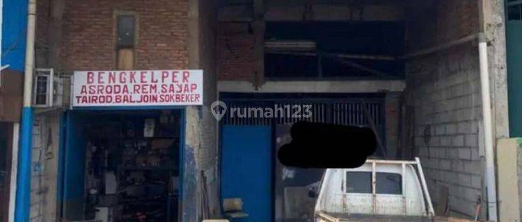 Ruang Usaha di Di Raya Perjuangan Teluk Pucung Bekasi Utara, Bekasi 1