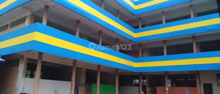 Di Jual Murah Gedung Sekolah Swasta  3½ Lantai  1