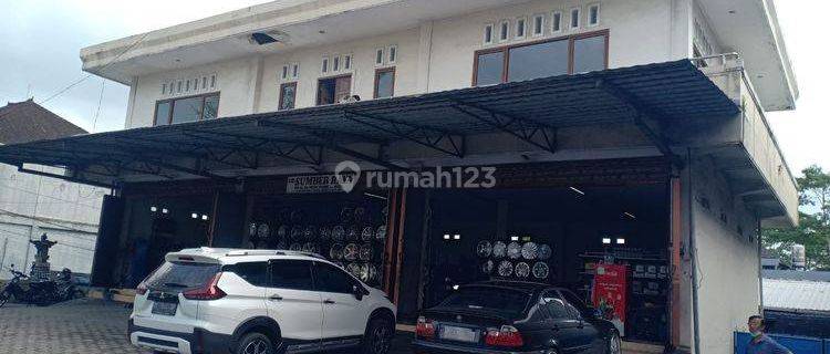 Wide shophouse plus warehouse at Soekarno Kediri Tabanan by pass 1