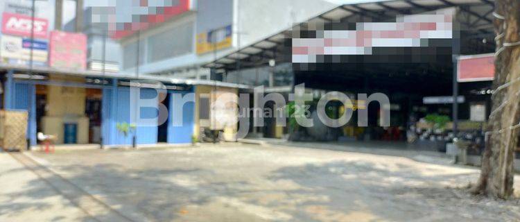 BANGUNAN EKS FOOD CENTRE PINGGIR JALAN BESAR DI SEMARANG TIMUR 1