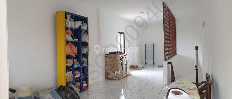 RUKO SIAP HUNI 3 LANTAI DI KEDOYA PESING 1