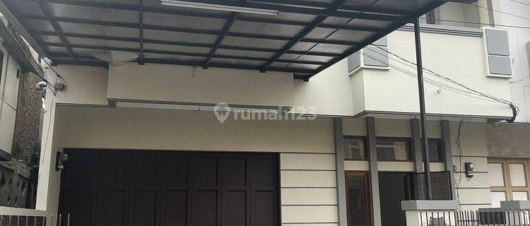 Termurah !!! Ruko Rendeng di Komplek Taman Holis, Bandung 1