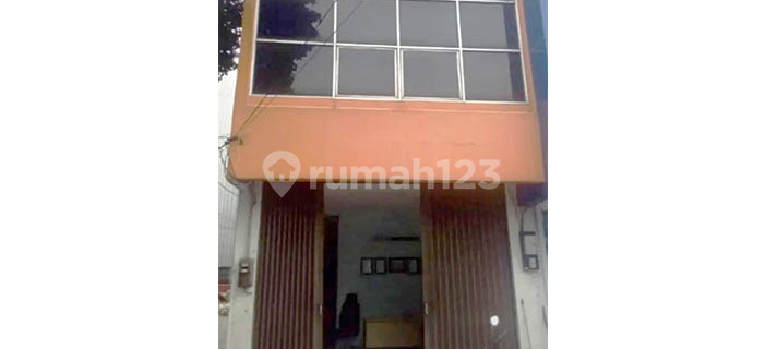 Ruko Raya Bekasi, great strategic location at Km 19, size 70m2 1