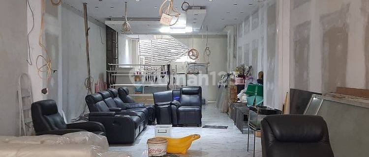 Well-Maintained Downtown Semarang Shophouse, Suitable for Various Businesses 1