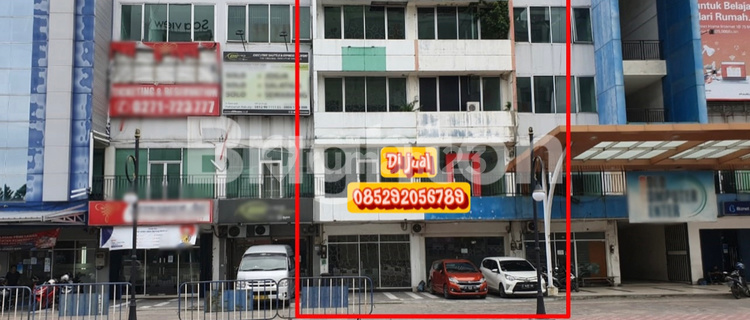 RUKO SOLO CENTRE POINT!! DOWNTOWN SOLO!!! 1