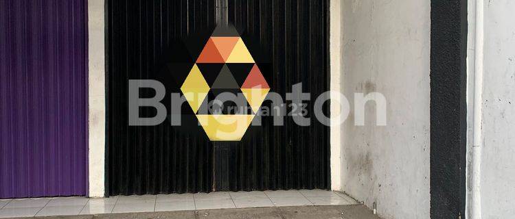 RUKO  DI TEMPAT KE RAMAIAN 1