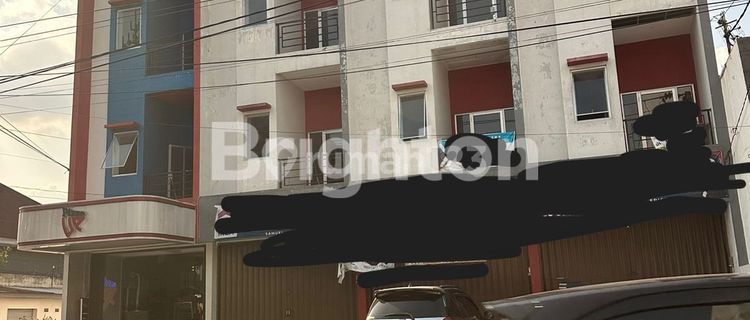 Ready-to-use Shop House in KAWATAN SOLO Area 1