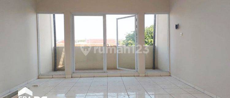 Ruko 3 Lantai Siap Pakai Dekat Kompleks Resto Ternama Puspowarno 1