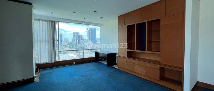 Disewakan Space Kantor Semi Furnished Lokasi Dekat Thamrin 1