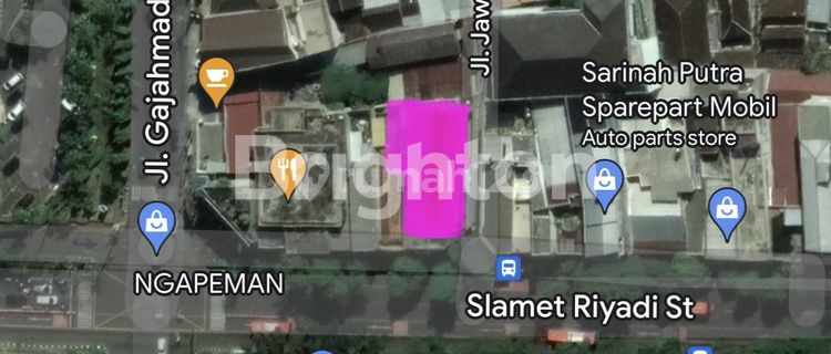 BUSINESS SPACE! DOWNTOWN SLAMET RIYADI STREET! PRIME LOCATION BRINGING FORTUNE FOR FAMILY AND BUSINESS! FRONTAGE FITS 6 CARS!! 1