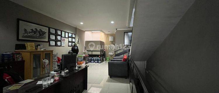 Ruko Bagus dan Rapih Full Furnished  Bumi Kopo Kencana Bandung 1