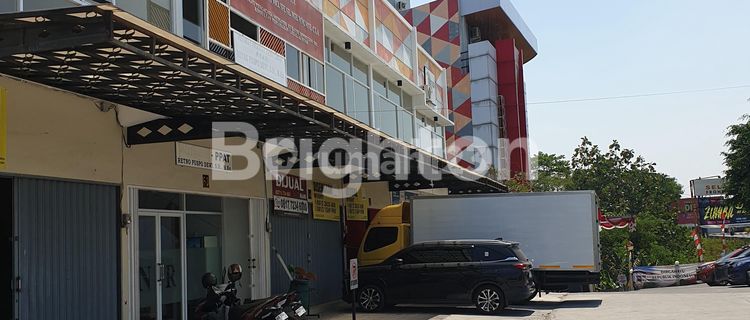 ADI SUMARMO AIRPORT STRATEGIC LOCATION 1