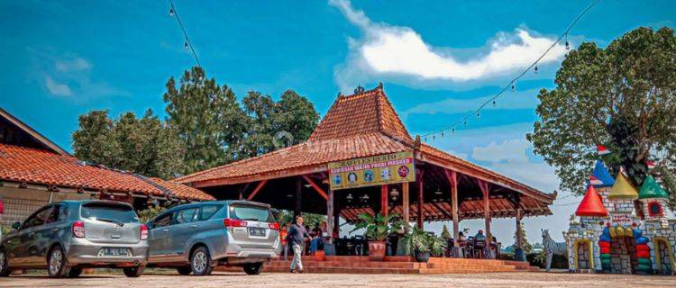 Restoran Cafe Terkenal Di Cipayung Megamendung Puncak Bogor  1