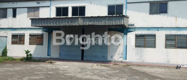 GUDANG PINGGIR JALAN BESAR STRATEGIS 1