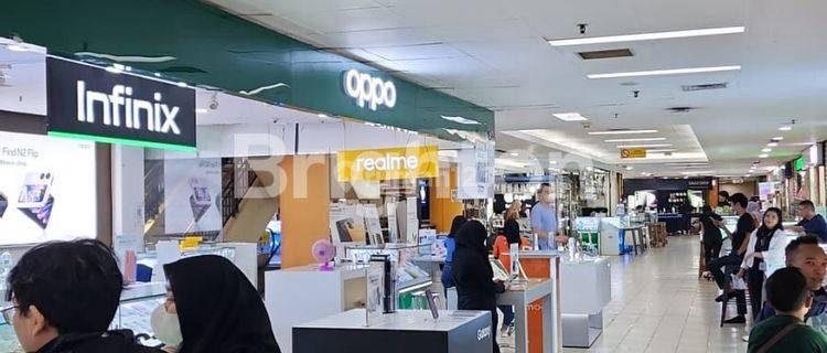 Kios Gandeng 3 Di Pusat Grosir ITC Cempaka Mas Lantai 4 - Jakarta Pusat 1