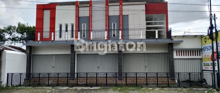 STRATEGIC SHOPHOUSE IN NORTH YOGYA, A STEP AWAY FROM MONJALI YOGYAKARTA 1