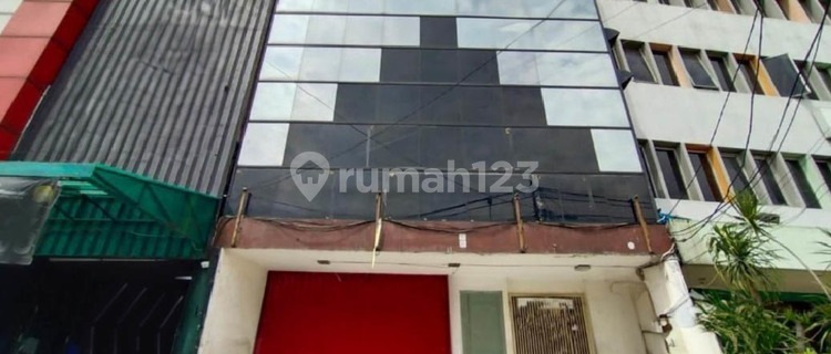 Samanhudi Raya Shop House, Area 252m2 1