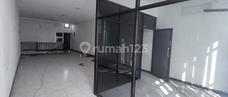 Ruko 2 Tingkat Tengah Kota Semarang Dekat Brand Nasional Ternama 1