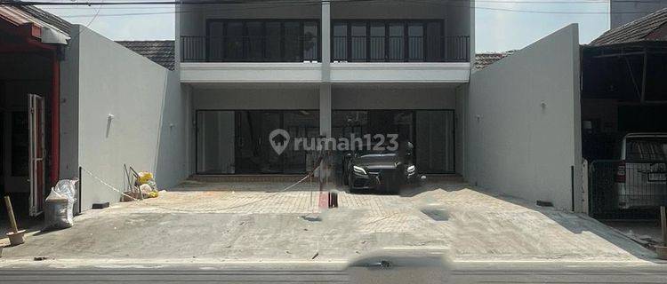 Ruko Baru Gandeng 3 Lantai di Jalan Raya Griya Loka BSD City R W 1