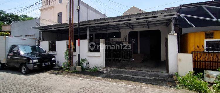 Jual Rumah Tengah Kota Hitung Tanah Halmahera 1