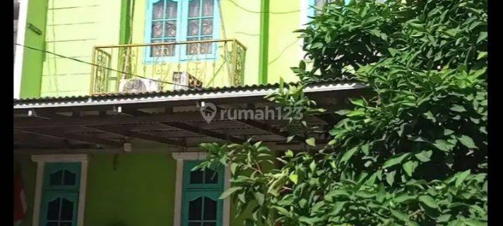 Rumah di Jual Di Legenda Wisata 1