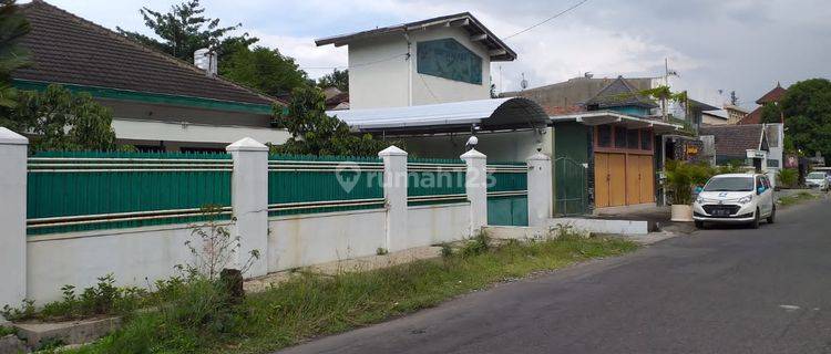 Rumah Strategis Tengah Kota Di Purwosari Laweyan Solo 1