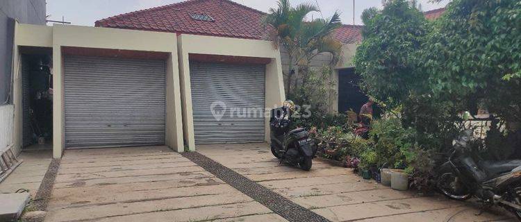 Rumah Lama Terawat Setrasari Jarang Ada 1