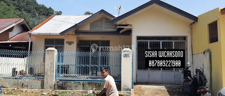 Jual cepat , Rumah siap pakai, lokasi tenang dan nyaman  1