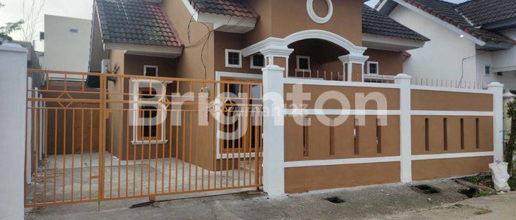 rumah cantik siap huni 1