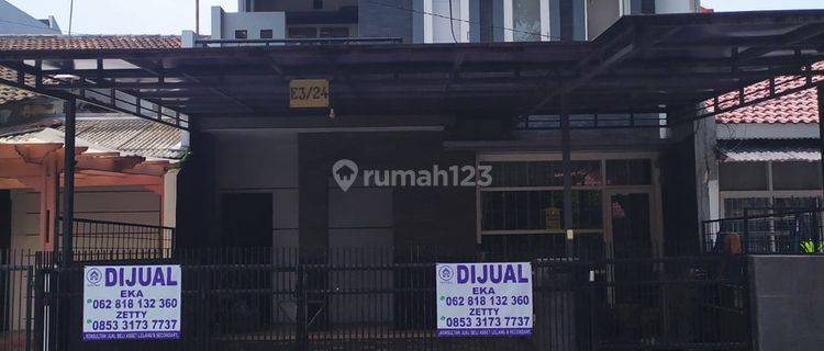 Rumah exclusive 2 lt puri indah  1