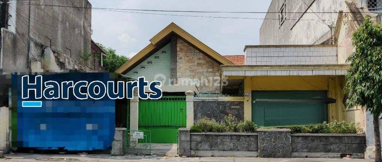 Rumah strategis dekat pasar gede 1