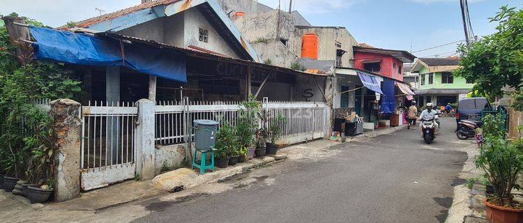 RUMAH TUA HITUNG TANAH DI SAHARJO JAKSEL 1